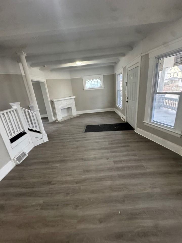 578 E 107th St - Photo 7 of 18