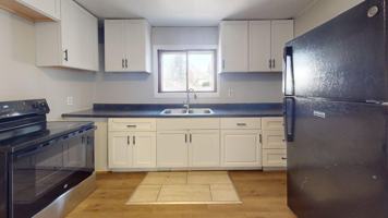 featured image of 7903 Jeffries Ave