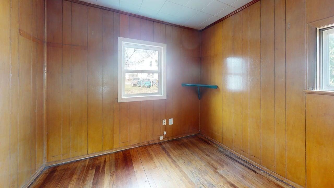 7903 Jeffries Ave - Photo 7 of 12