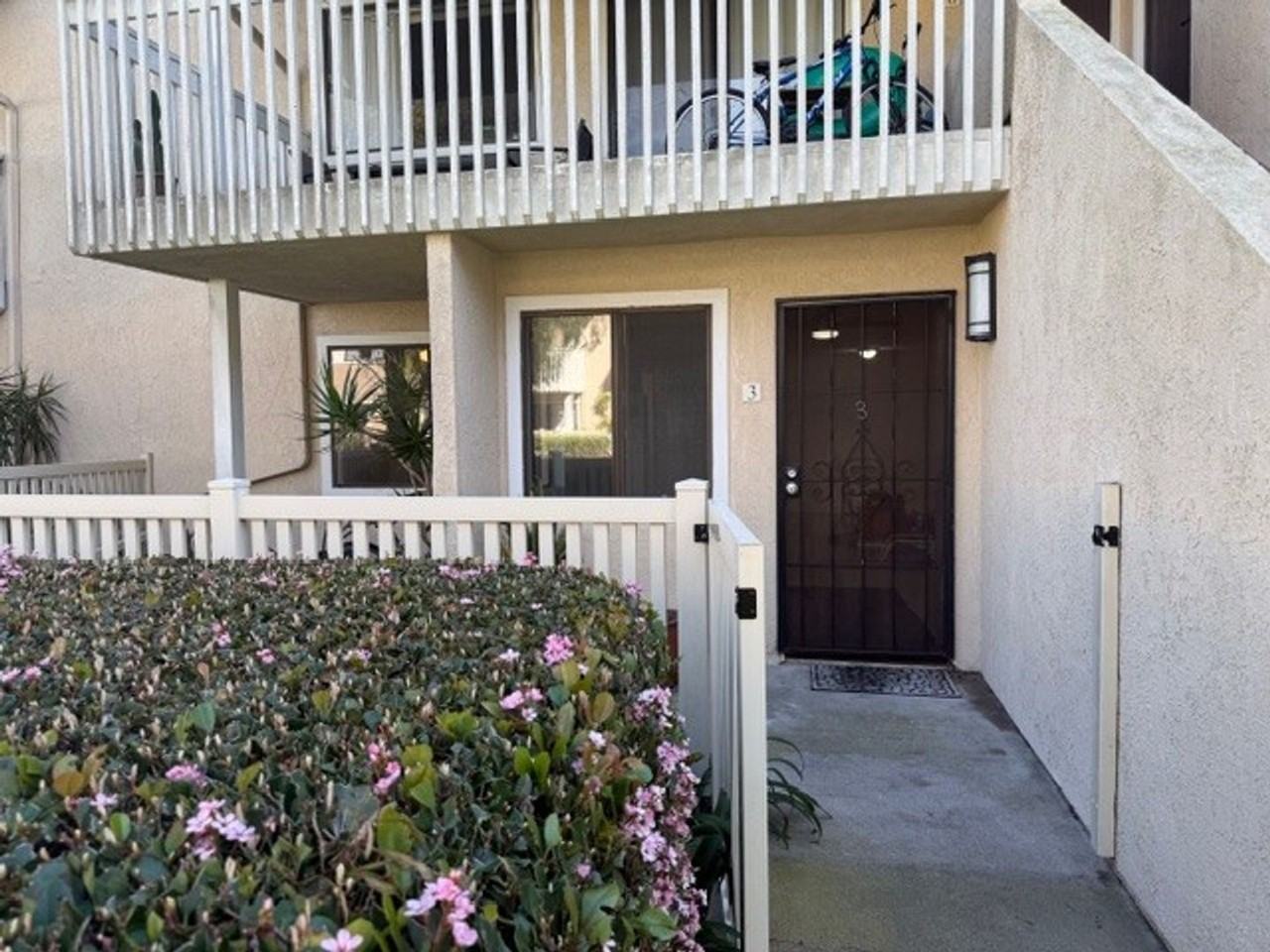 19172 Shoreline Ln #3 - Photo 3 of 8