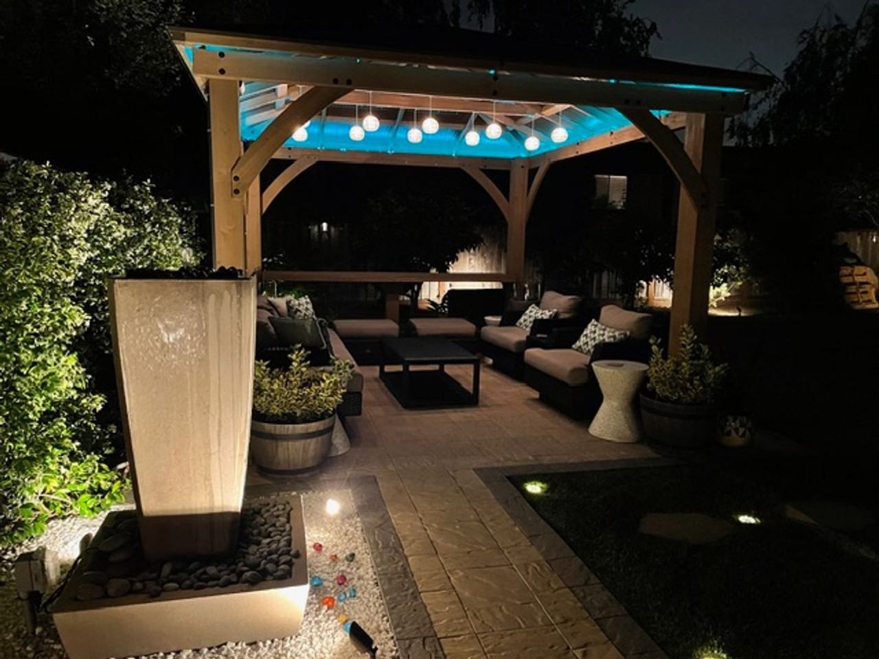 1933 Grosvenor Dr - Photo 4 of 23