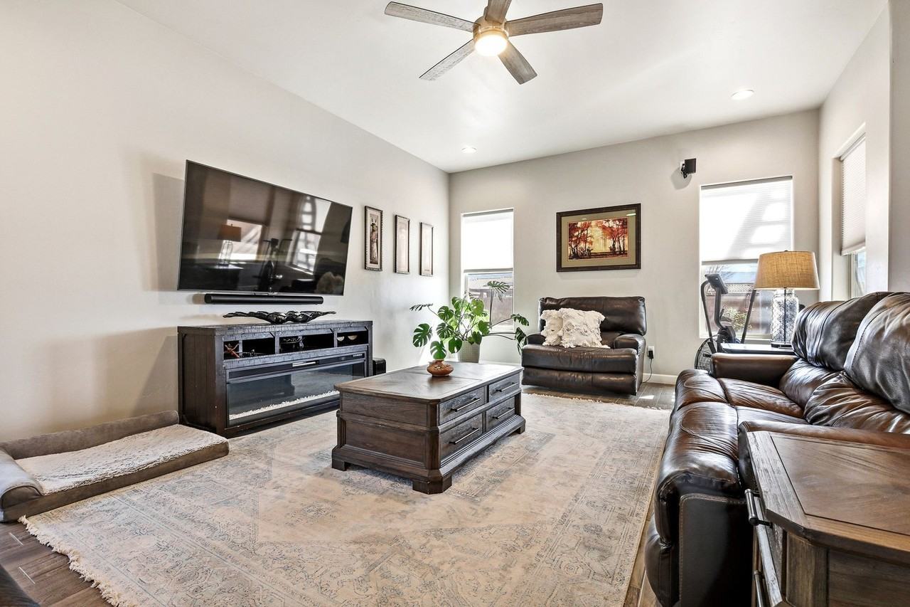 3458 Tesuque Dr - Photo 5 of 43