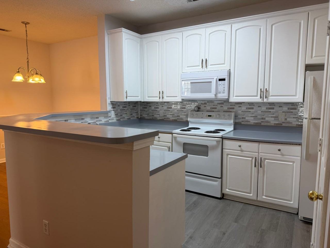 100 Kensington Blvd - Photo 5 of 18