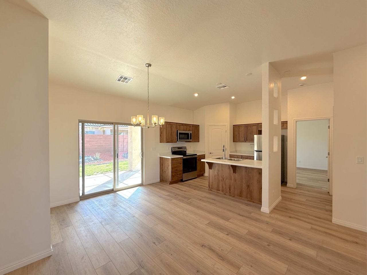 4759 W 3080 S - Photo 4 of 22