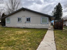 featured image of 1120 N 6th St