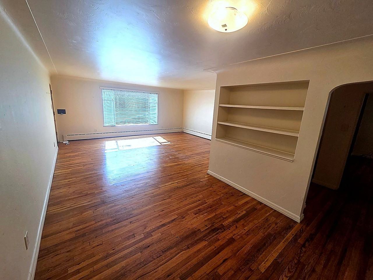 2829 E 13th Ave - Photo 4 of 11