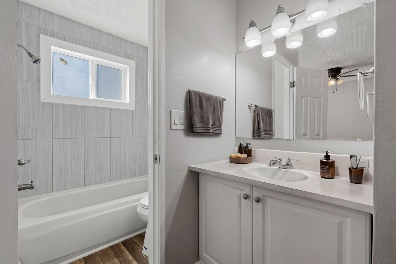 The Atrium - Photo 2 of 21