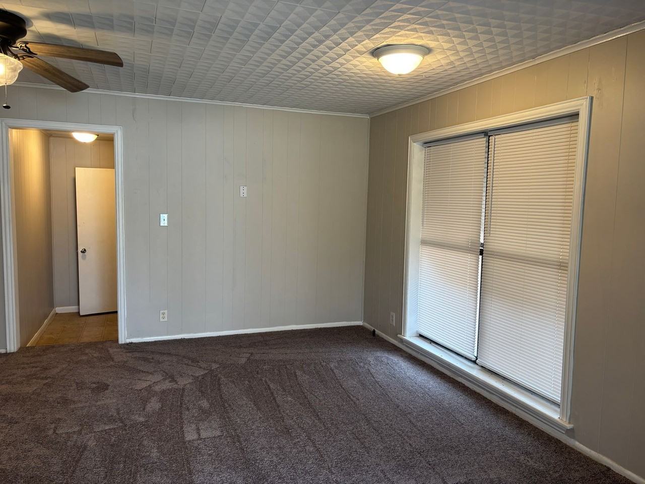 1707 W Washington St - Photo 2 of 8