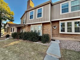 featured image of 6814 Ravencrest Dr