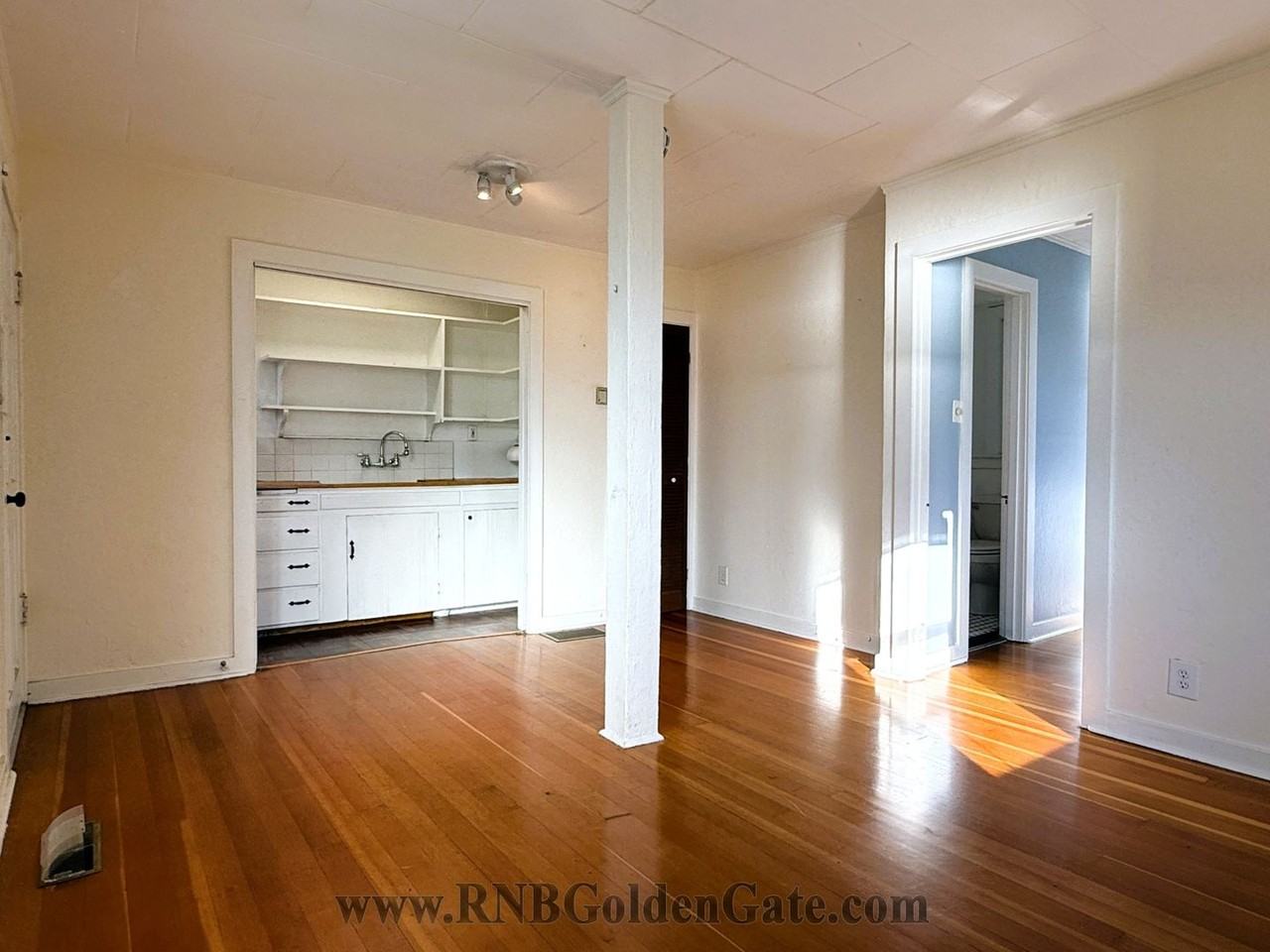 132 Bella Vista Ave #B - Photo 3 of 22