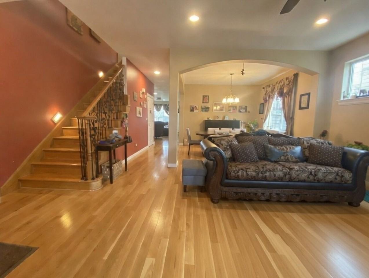 132 Ne 63rd Ave - Photo 5 of 29