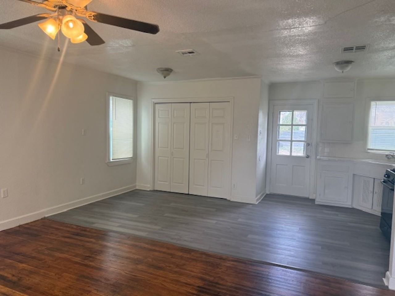 1621 N 18th St - Photo 2 of 6