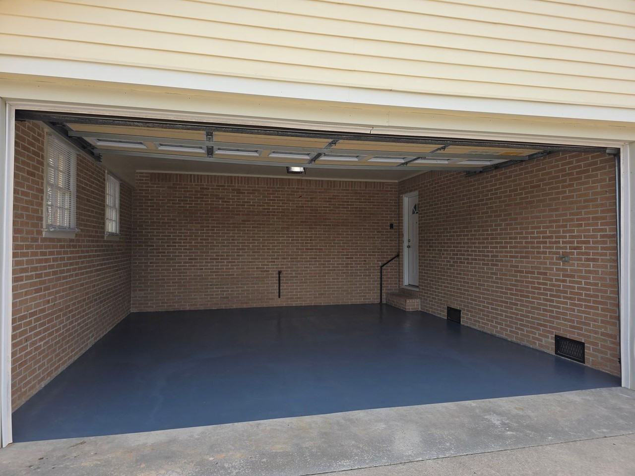 1587 Von Ohsen Dr - Photo 3 of 19