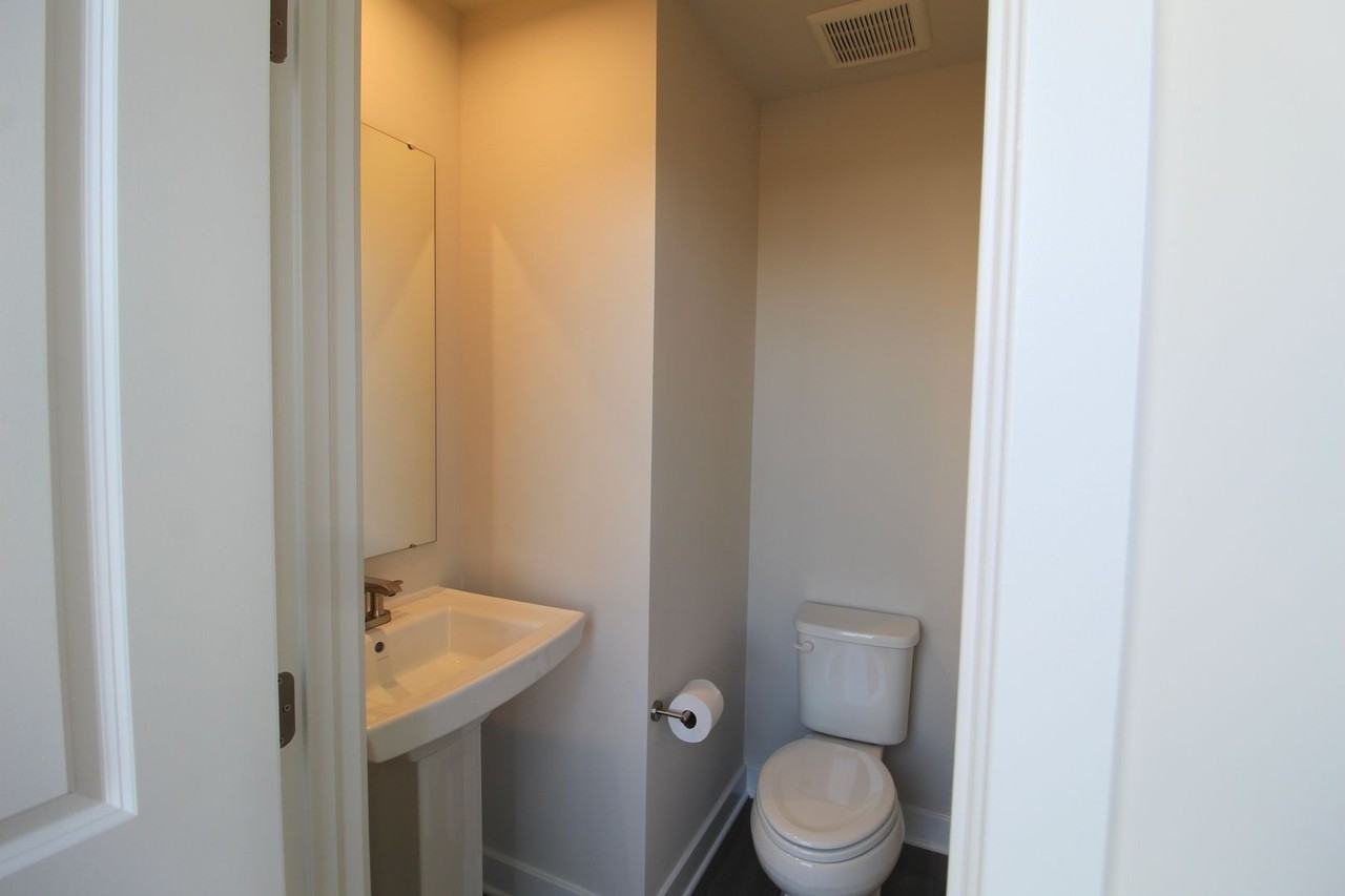 3663 Ponton Rd - Photo 4 of 23