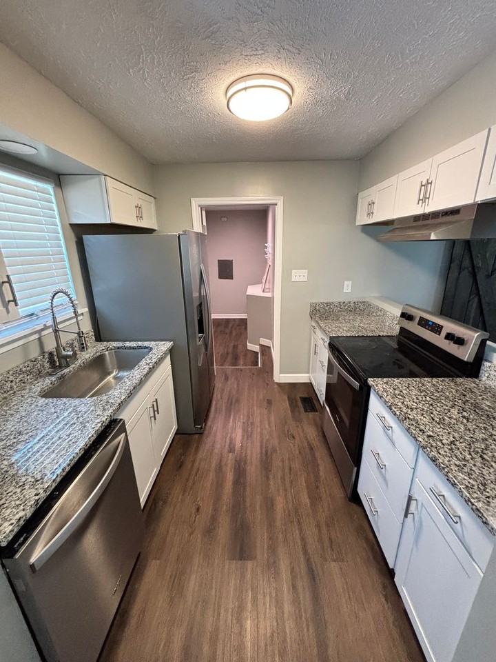 3421 Happy Acres Dr - Photo 5 of 34