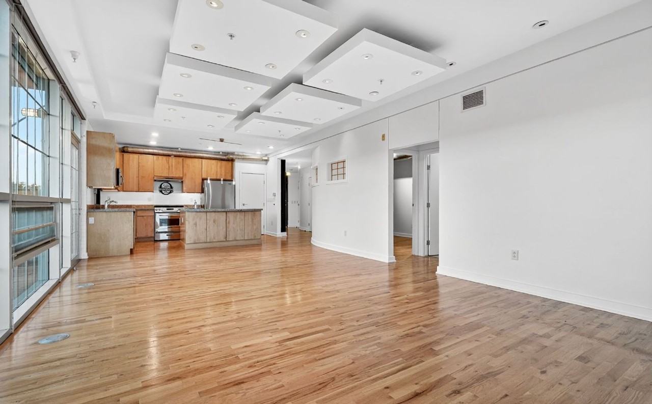 7752 E 4th Ave #2C - Photo 6 of 34