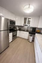 300 Bayview Dr - Photo 1 of 1