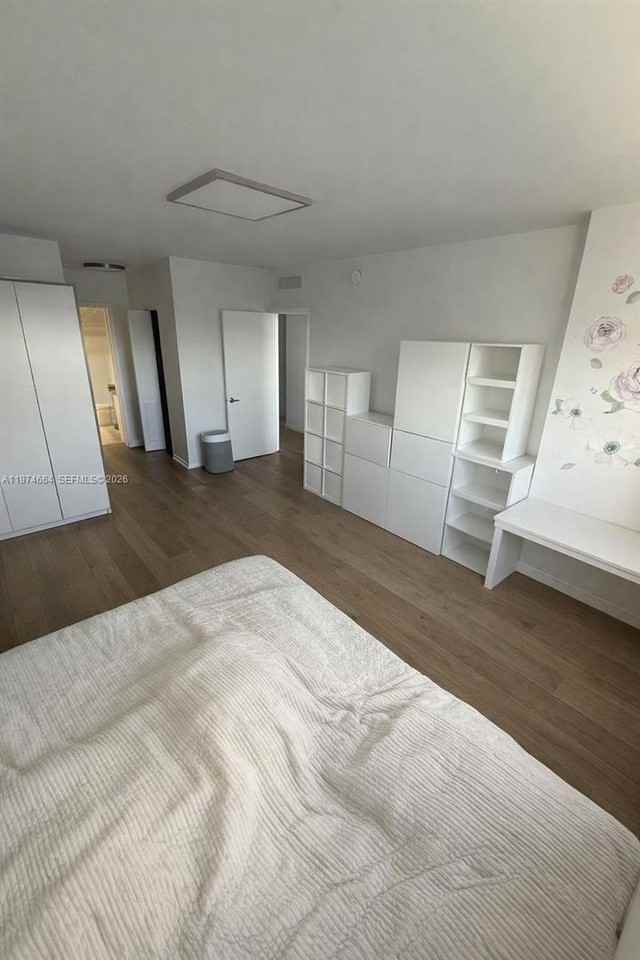 300 Bayview Dr - Photo 6 of 12