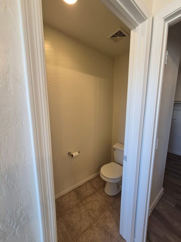 32830 N Cat Hills Ave - Photo 5 of 27