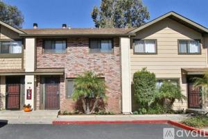 featured image of 2636 Alpine Blvd