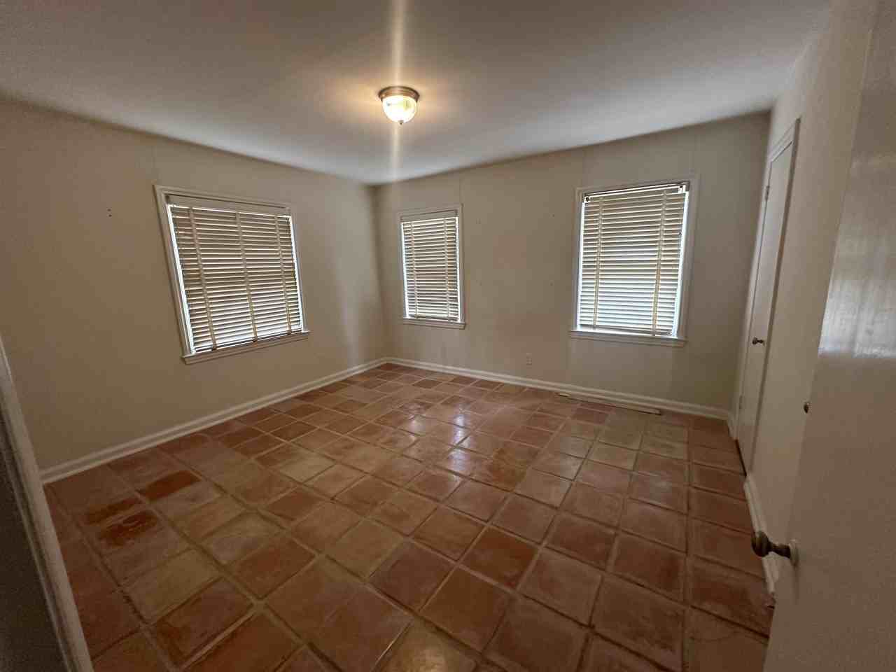 1928 North Blvd #01 - Photo 5 of 14