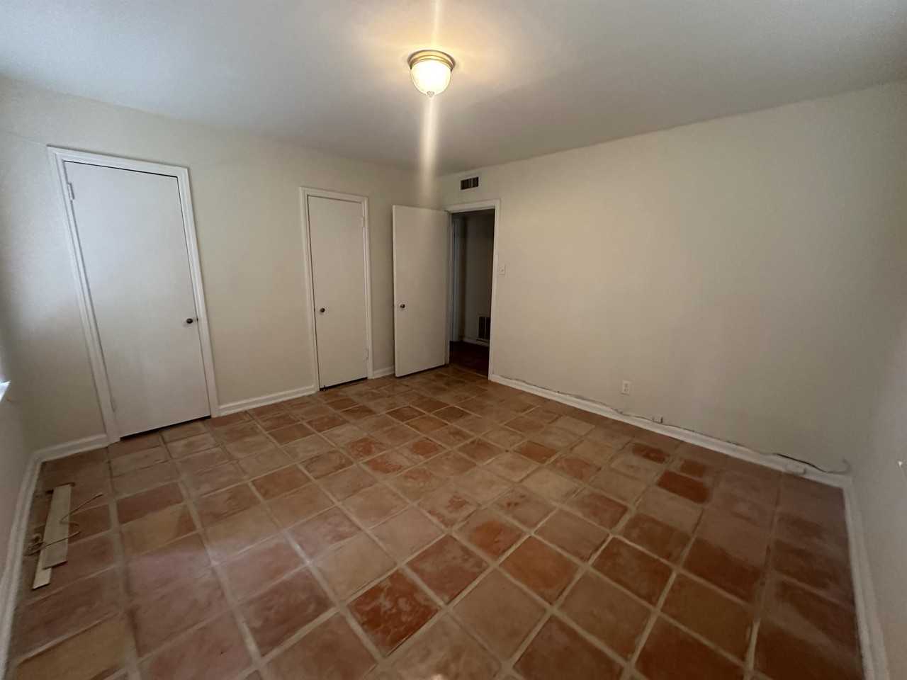 1928 North Blvd #01 - Photo 5 of 10