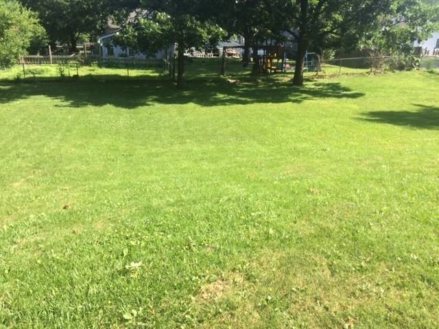 627 E 8th St #627 - Photo 4 of 8