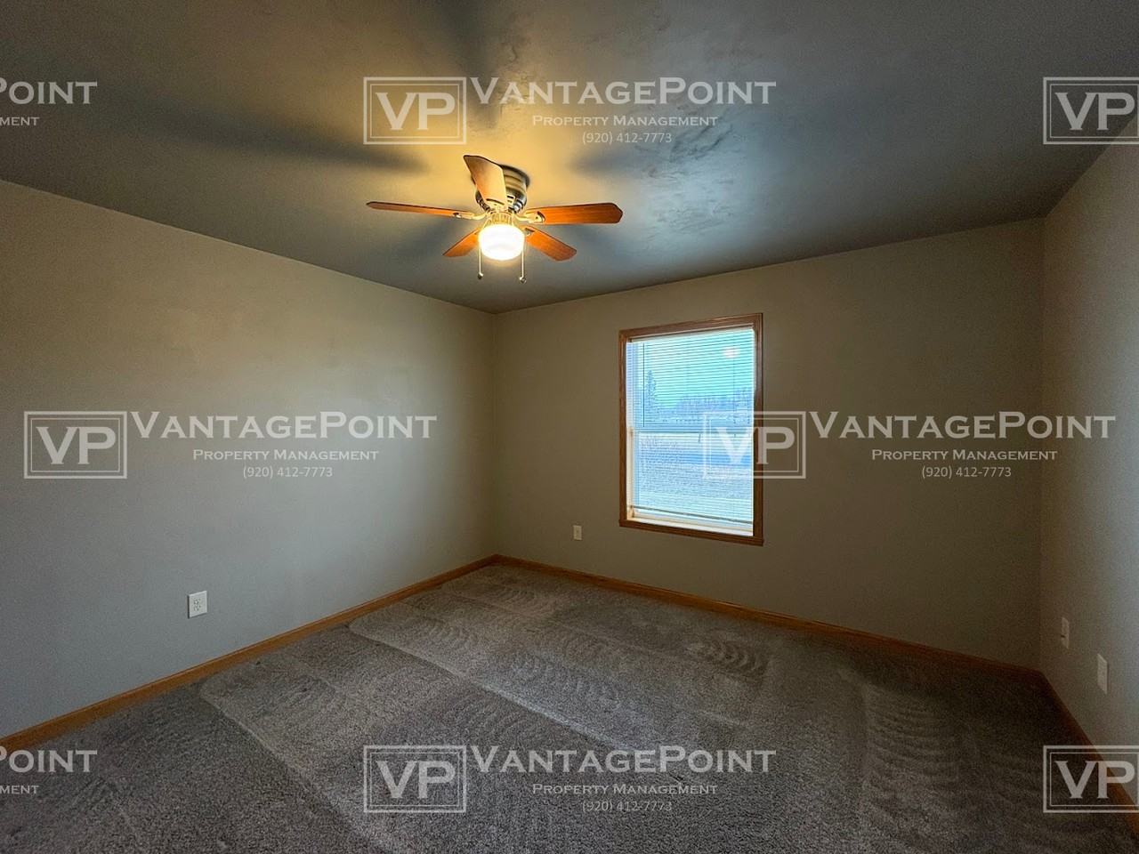 404 Pagel Ave - Photo 3 of 14