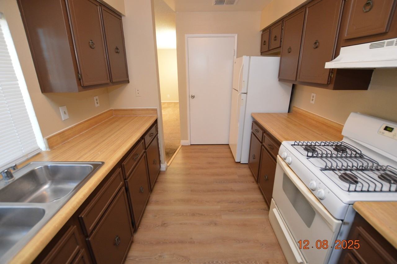 5267 Del Gado Dr #C - Photo 2 of 13