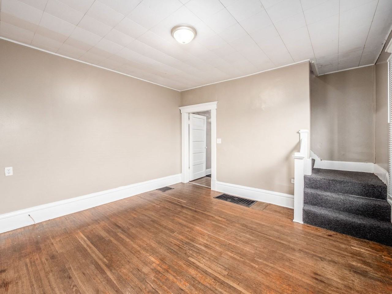 89 E Patterson Ave - Photo 7 of 28