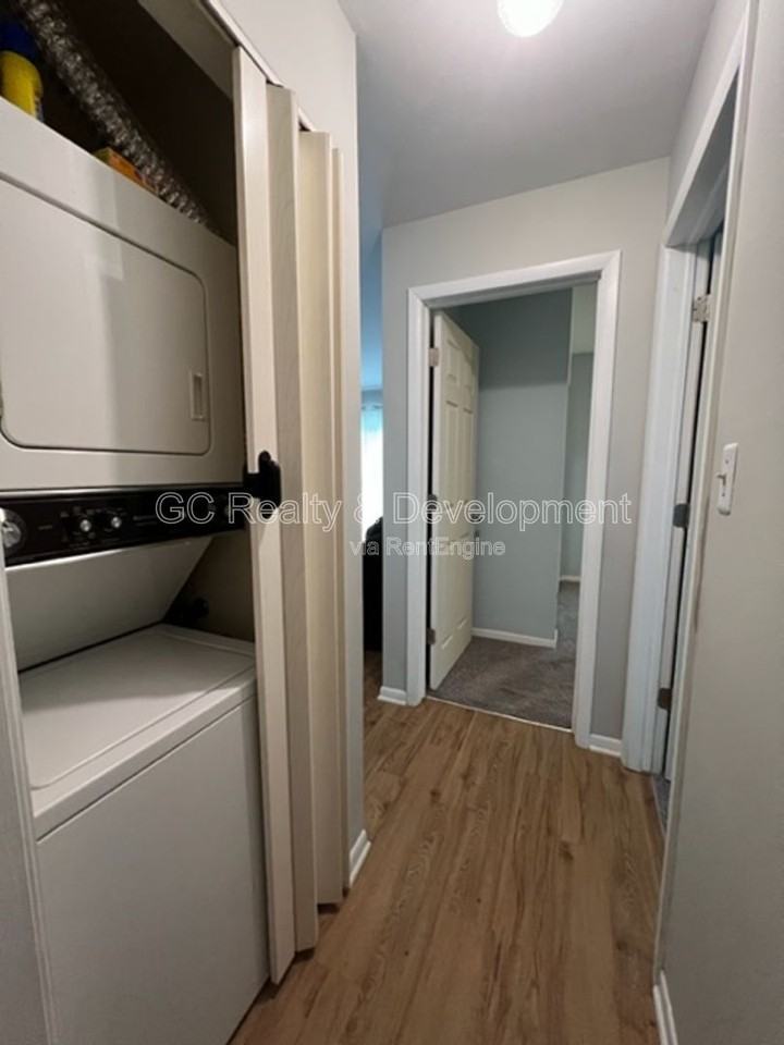 709 W Central Rd #A5A5 - Photo 6 of 12