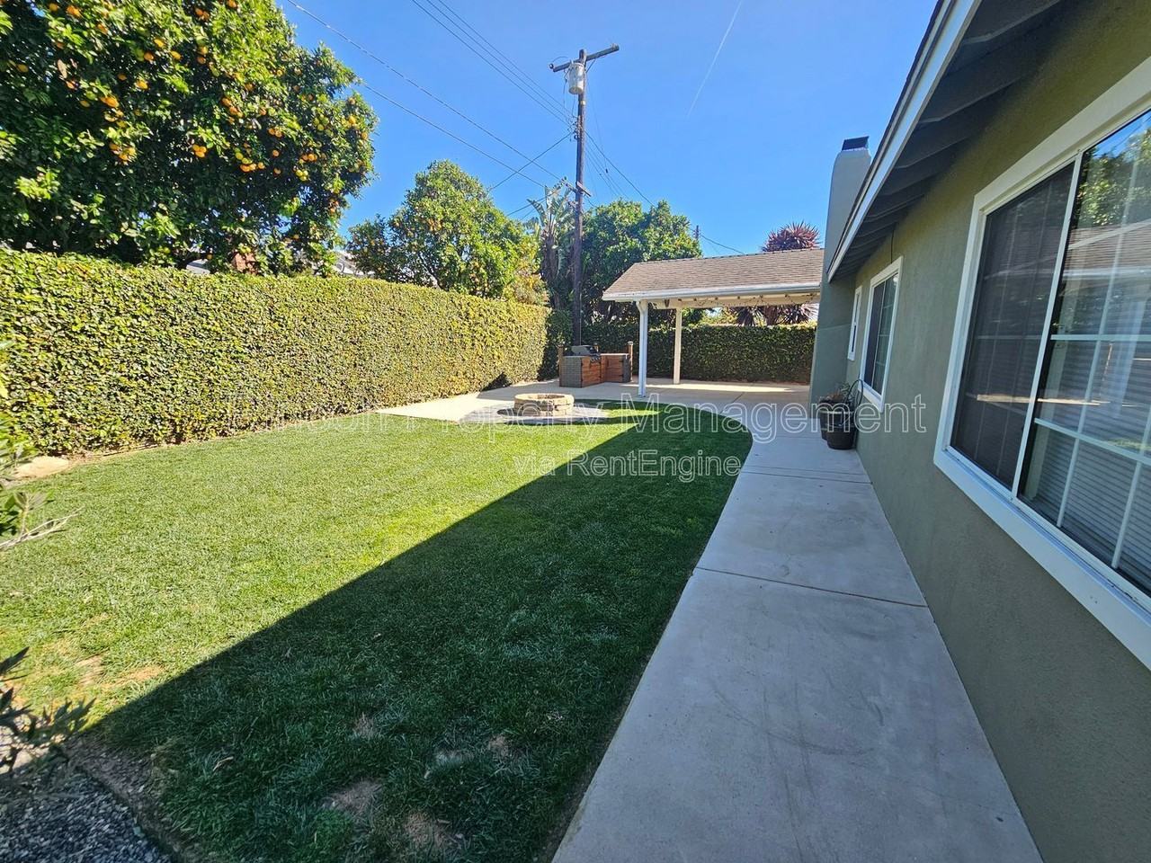 364 Broderick Ave - Photo 6 of 50