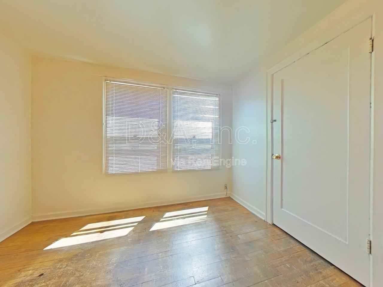 2657 Nw Harrison Blvd - Photo 5 of 7