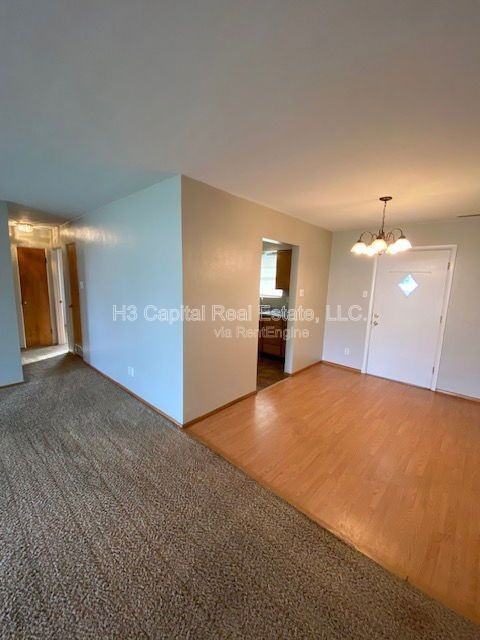 2818 Yale Dr - Photo 5 of 17