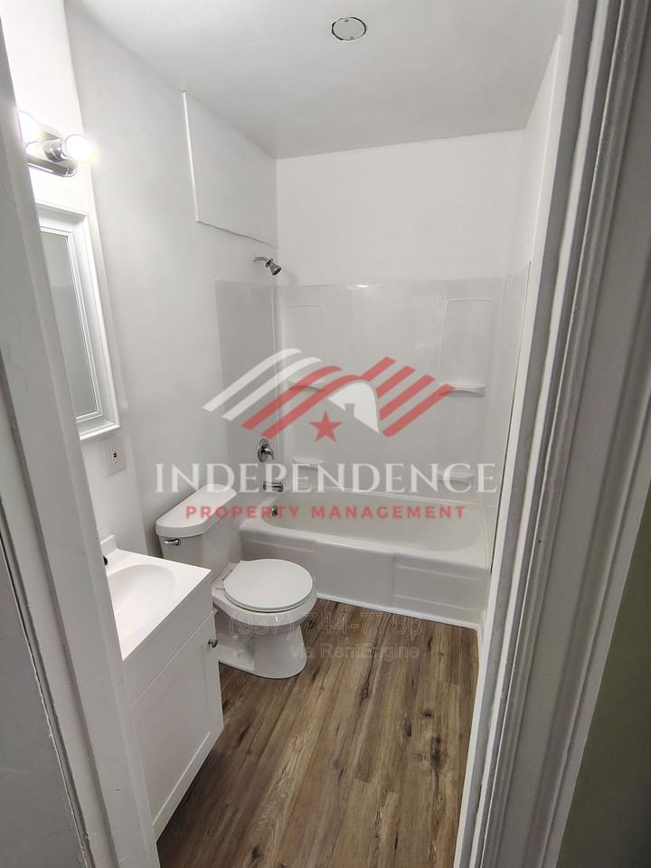 408 N Wayne St #15 - Photo 7 of 8