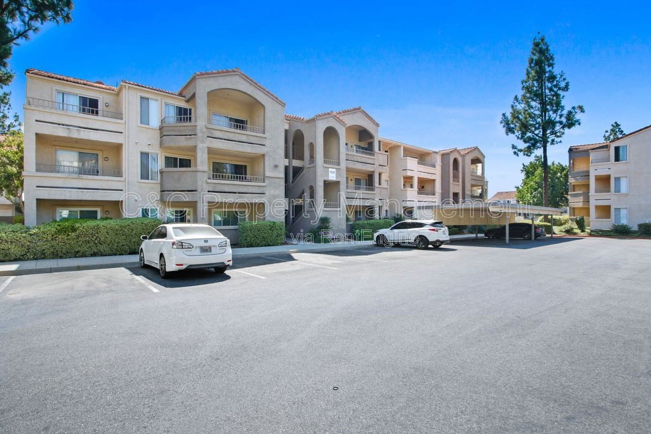 1020 La Terraza Cir #306