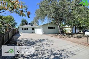 2176 Oxford Rd - Photo 1 of 1