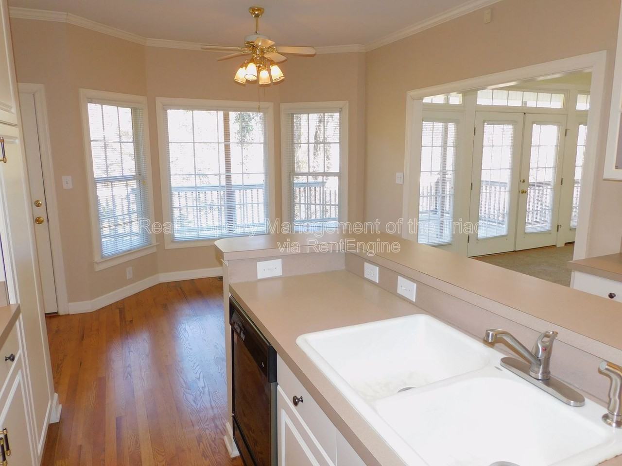 4108 Stillbrook Ln - Photo 5 of 43