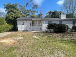 featured image of 634 Maplewood Dr