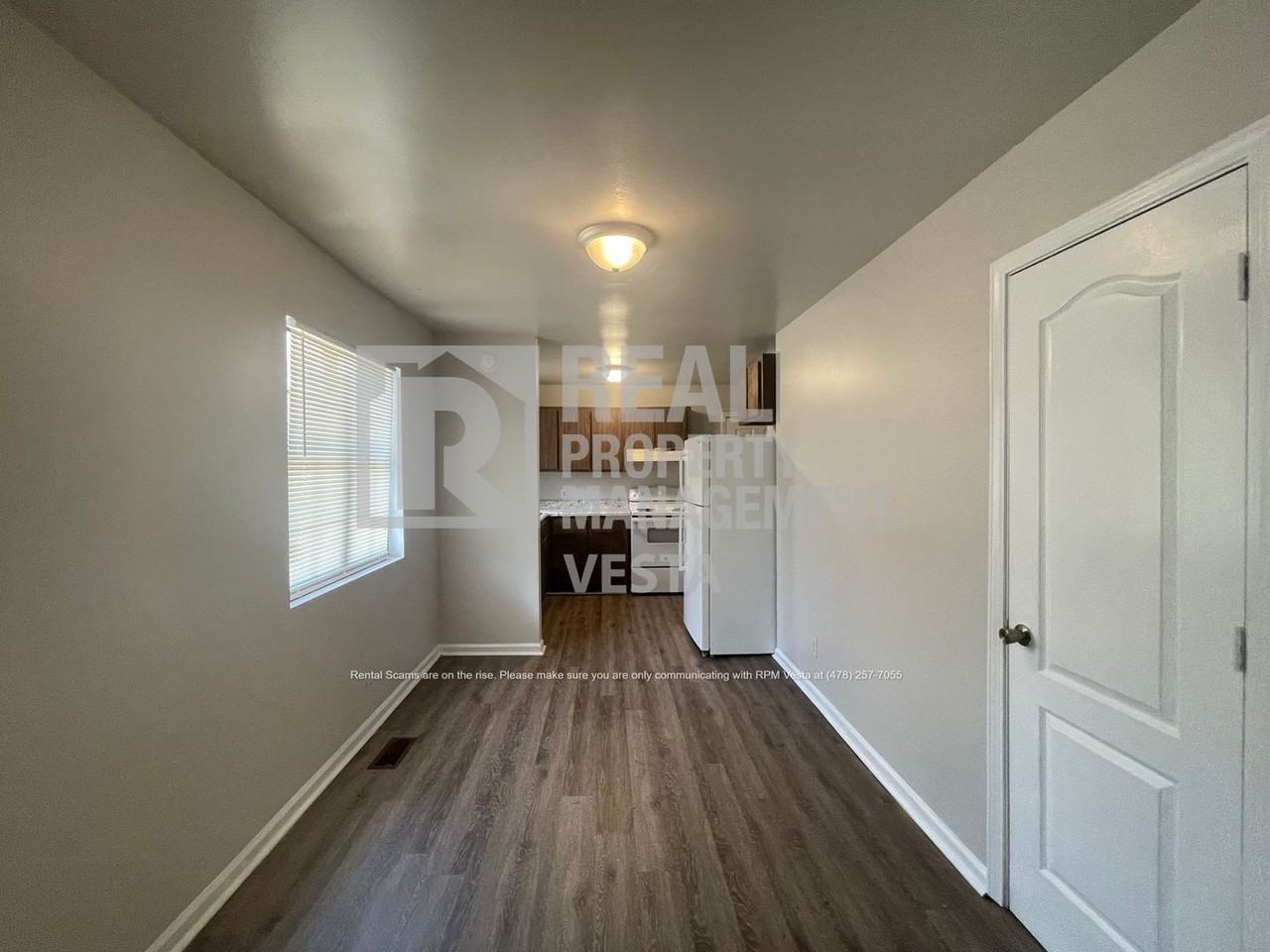 634 Maplewood Dr - Photo 6 of 17