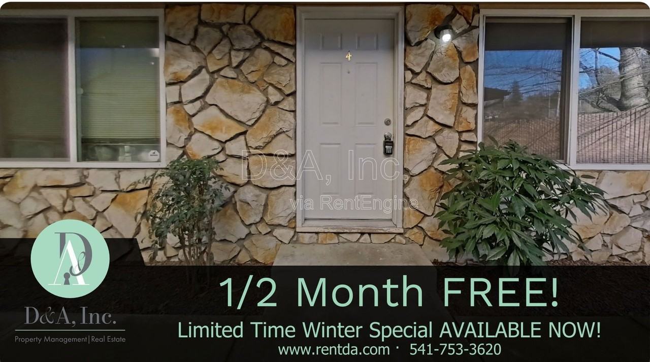 112 Ne Conifer Blvd #4