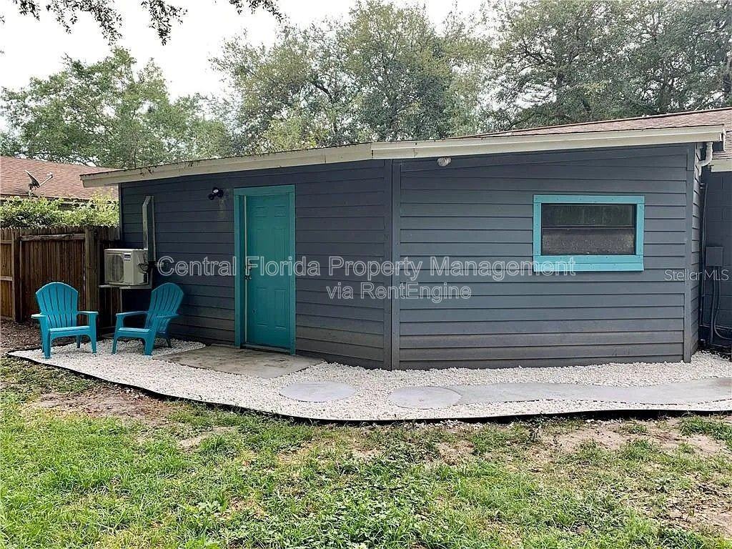 899 Rich Dr #3 - Photo 2 of 11