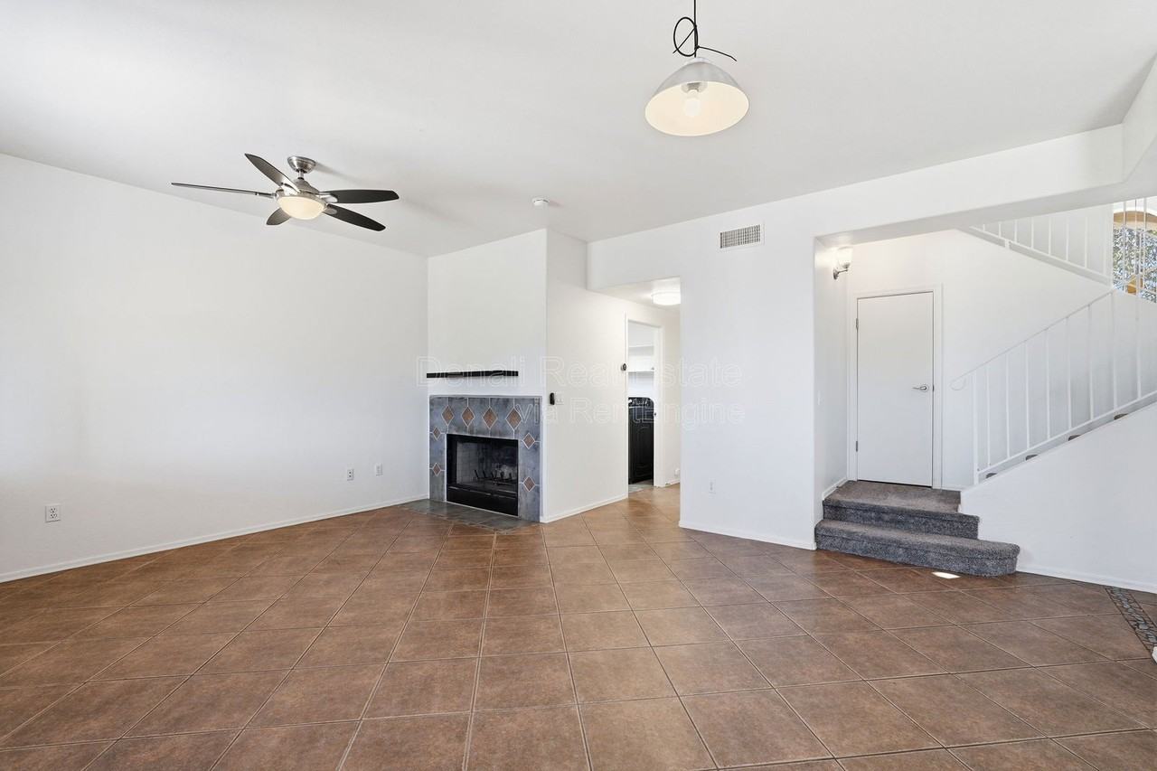 10208 E Prospect Vista Way - Photo 3 of 34