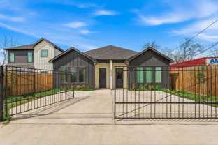 6528 Weston St #A - Photo 1 of 1