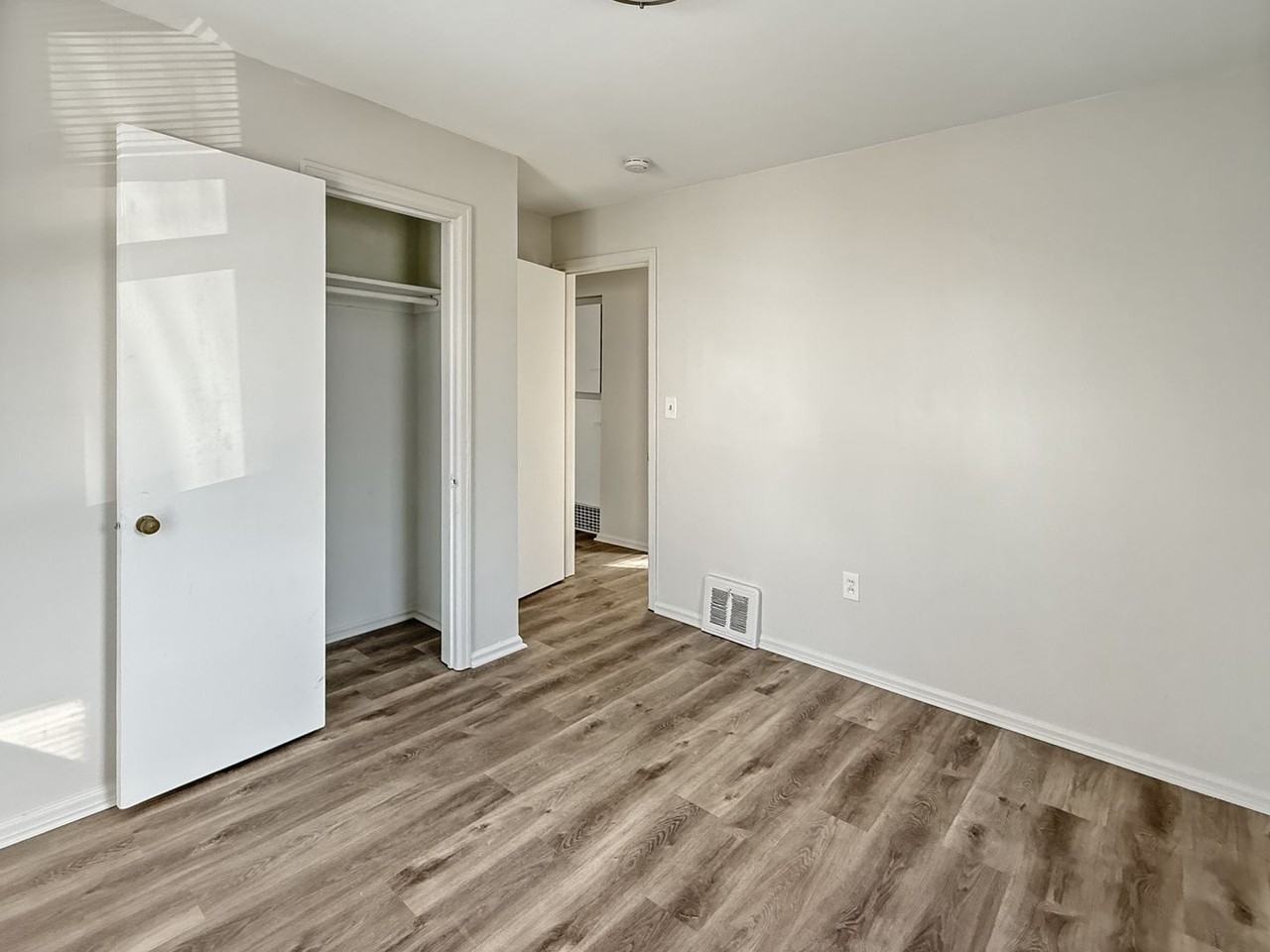 3322 Birchwood Ave Sw - Photo 6 of 9