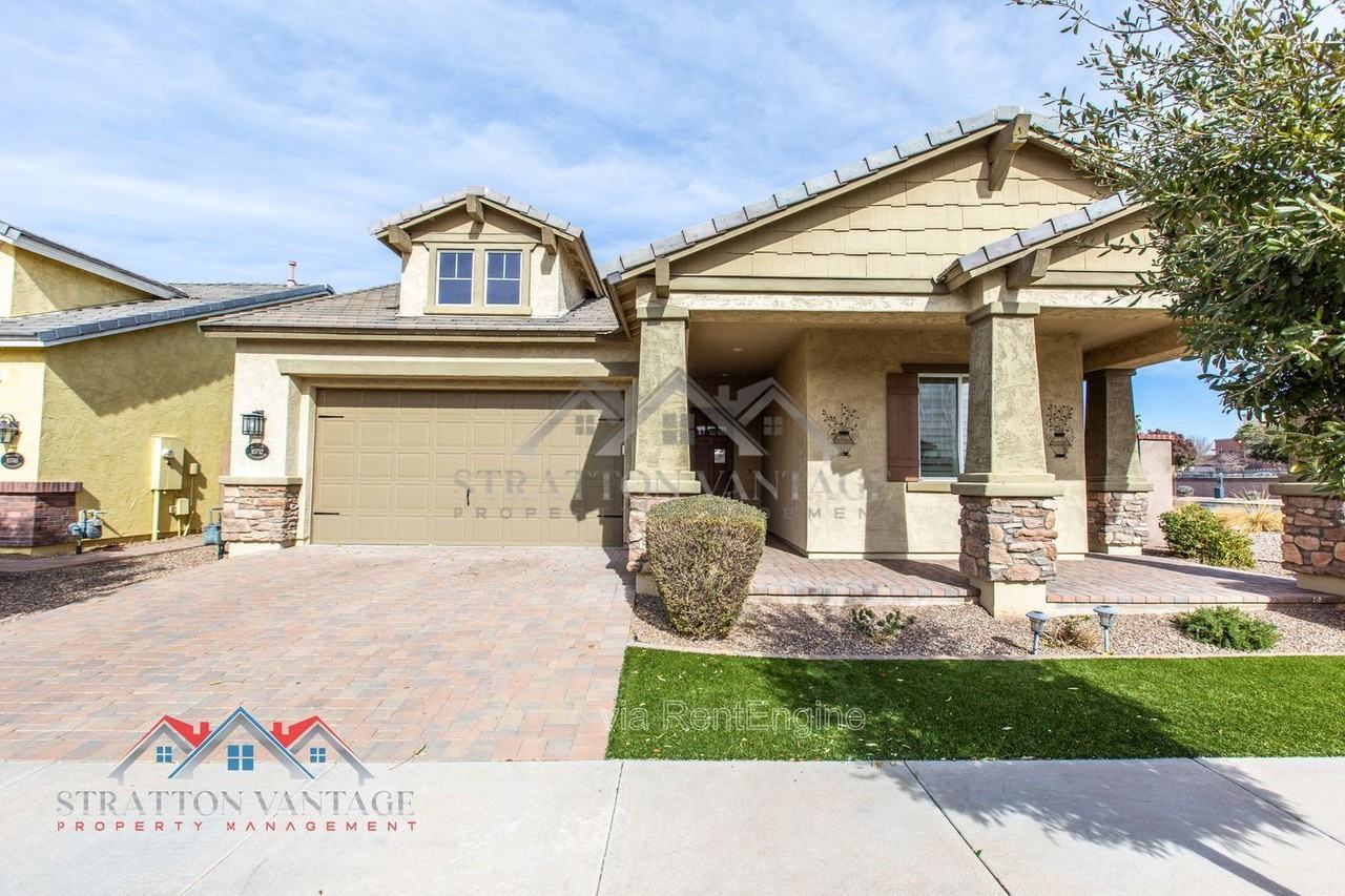 10752 E Monterey Ave - Photo 2 of 50