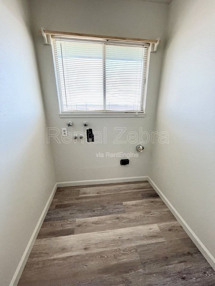 12640 Le Grand Rd - Photo 6 of 9