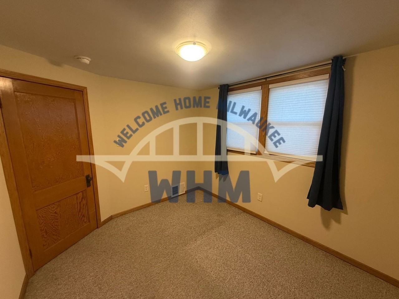 2054 S 72nd St - Photo 6 of 17