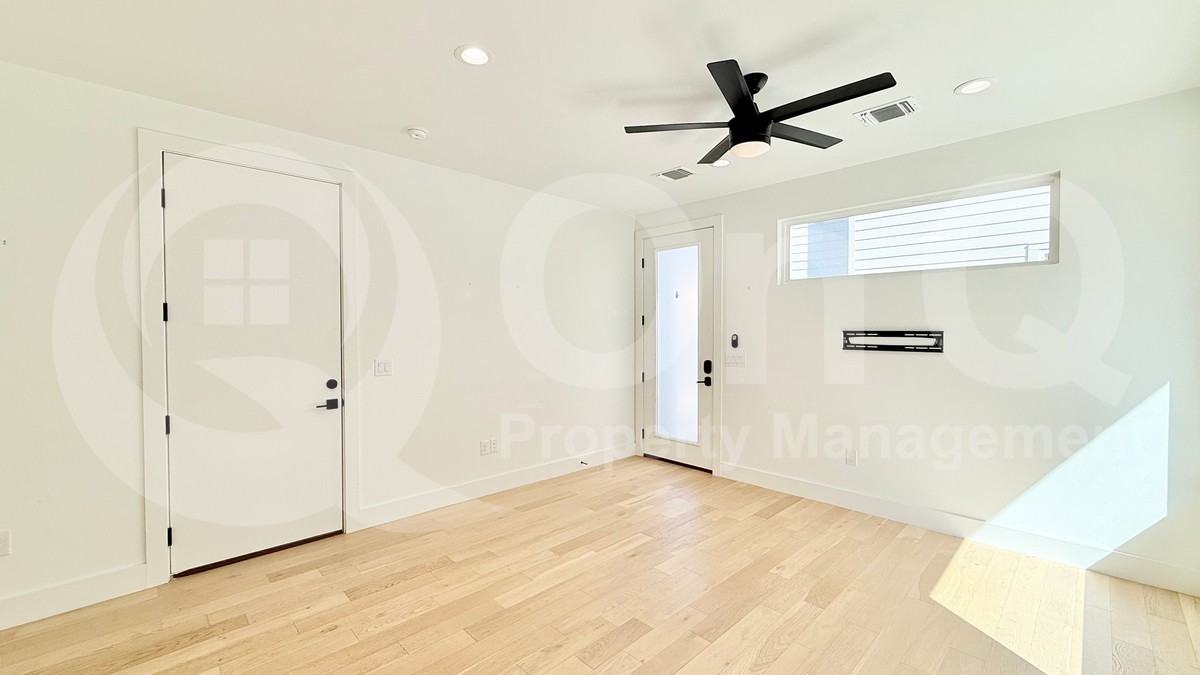 3417 Elija St #2 - Photo 7 of 17