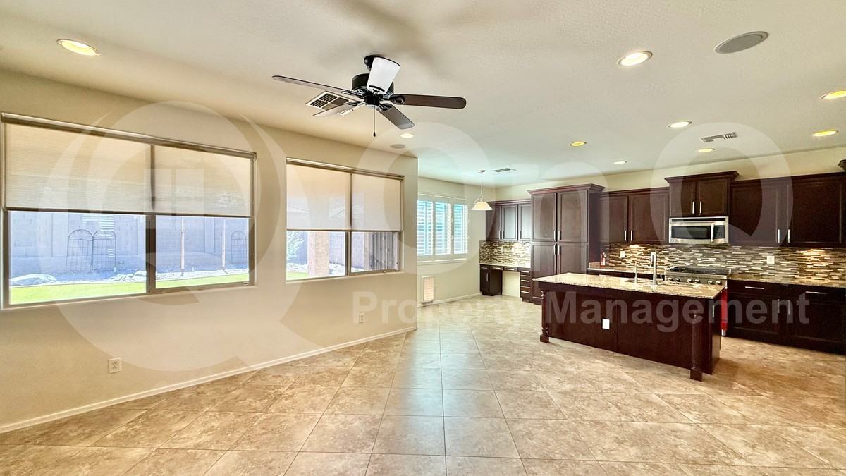 2327 W Piedmont Rd - Photo 4 of 23